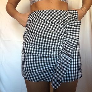 Gingham mini skirt